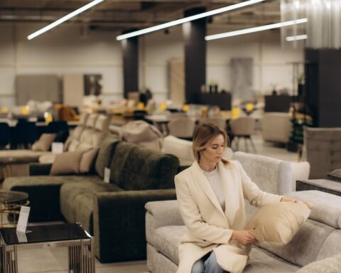 Ashley Manor 30 yıllık faaliyetine son vererek iflas etti, 100'den fazla çalışan işsiz kaldı