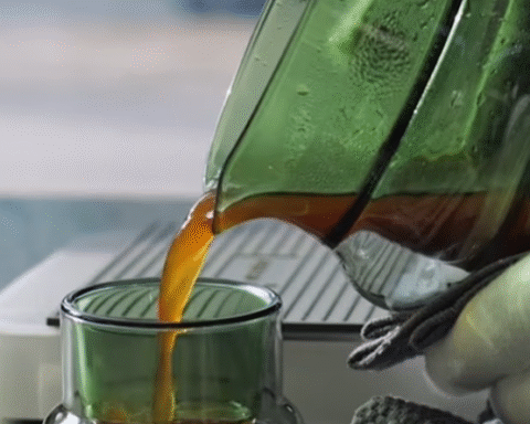 Dünyanın En Pahalı Kahvesi Dubai'de Satışa Sunuldu