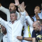 Fenerbahçe'de teknik direktör belirsizliği sürüyor, Ersun Yanal'dan 'hazırım' mesajı geldi