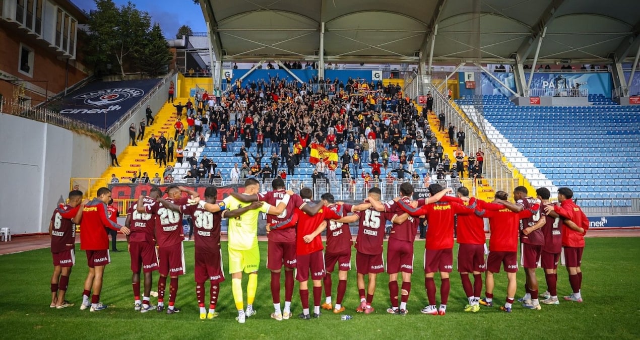 Göztepe, Süper Lig'de Yenilgisiz Yola Devam Ediyor