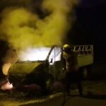 Hatay'da Park Halindeki Kamyonet Alevlere Teslim Oldu