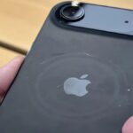 iPhone 17 Pro'larda çizik sorununa tuzlu su çözümü önerisi dikkat çekiyor