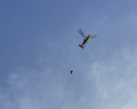 Konya'da Sazlık Alandaki Yangın Ormana Sıçradı, Ekipler Mücadele Ediyor