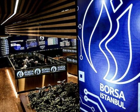 Yurt dışında yerleşik kişiler Türk borsasında önemli alımlar yaptı