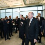 7 Belediye Başkanı Daha AK Parti'ye Katıldı, Rozetlerini Erdoğan Taktı