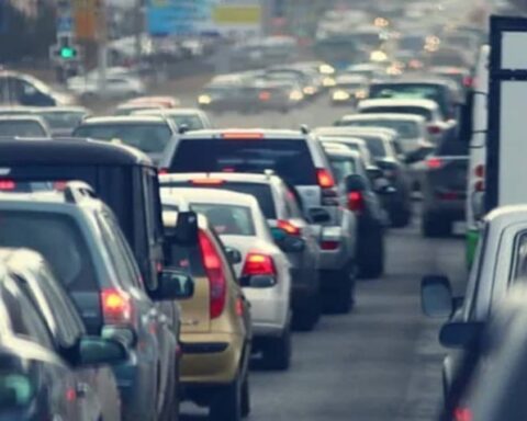 Almanya'da okunmayan plakalar için sürücülere ceza uygulanıyor