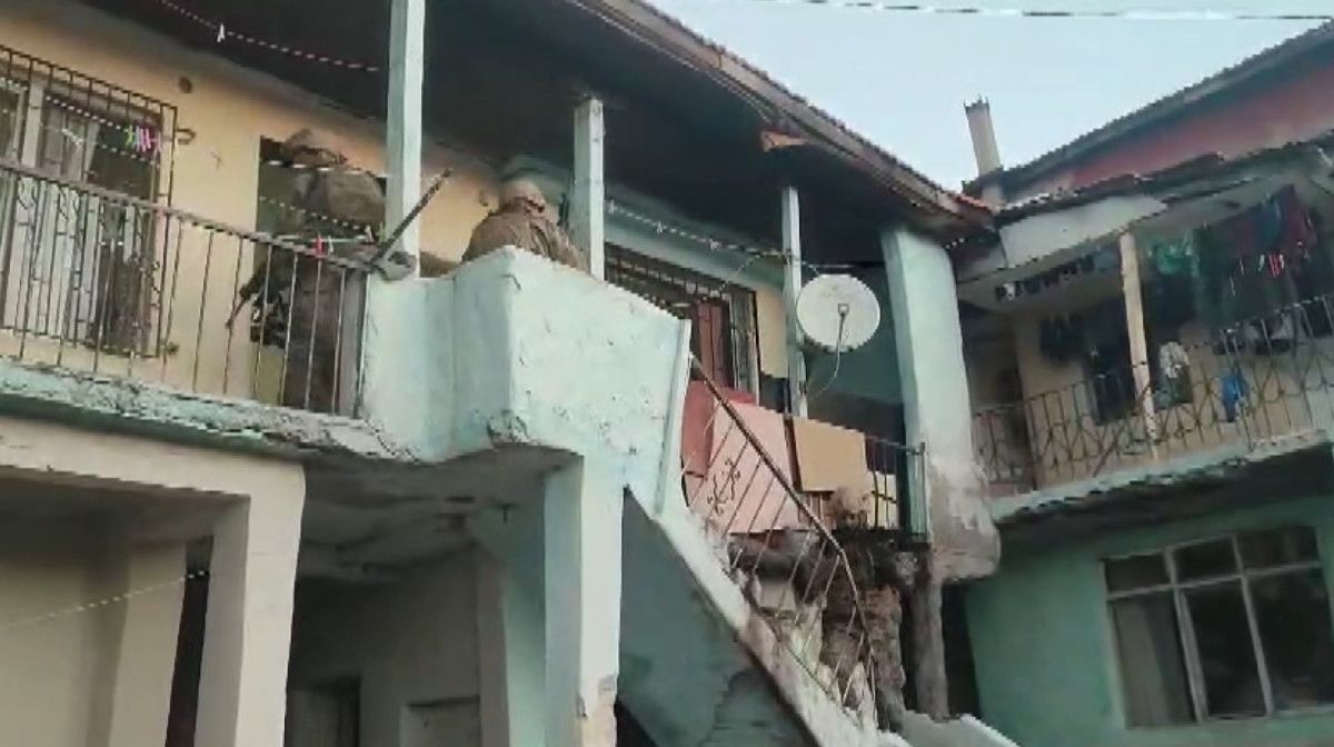 Ankara'da sosyal medya üzerinden silahlı paylaşım yapan 23 kişi yakalandı