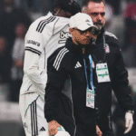 Beşiktaş'ta Derbi Öncesi Abraham'ın Sakatlığı Endişe Yarattı