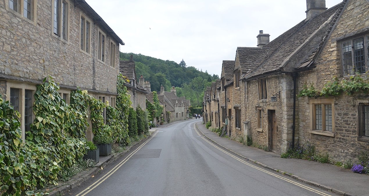 Castle Combe: 600 Yıldır Yeni Ev Yapılmayan Tarihi Köy