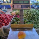 Çukurova'da Şeftali Fiyatları 57 Lira, Emekli Vatandaşların Alım Gücü Düşüyor