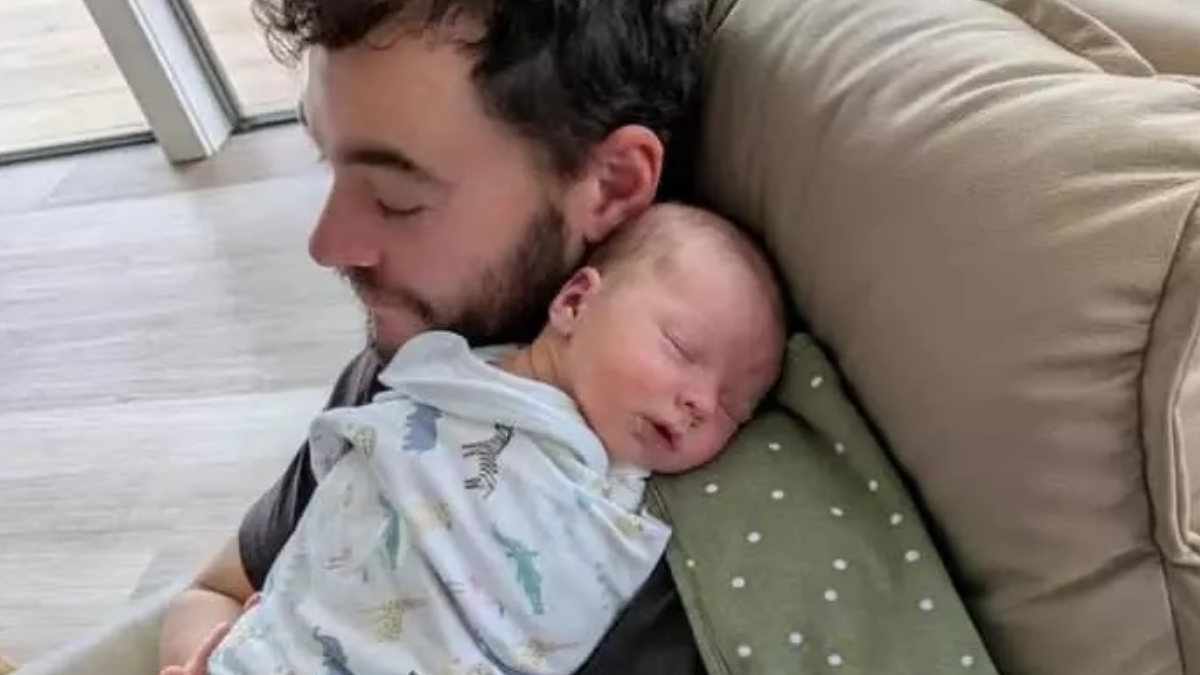 Evde doğum yapan sosyal medya fenomeni Stacey Warnecke, komplikasyonlar nedeniyle yaşamını yitirdi