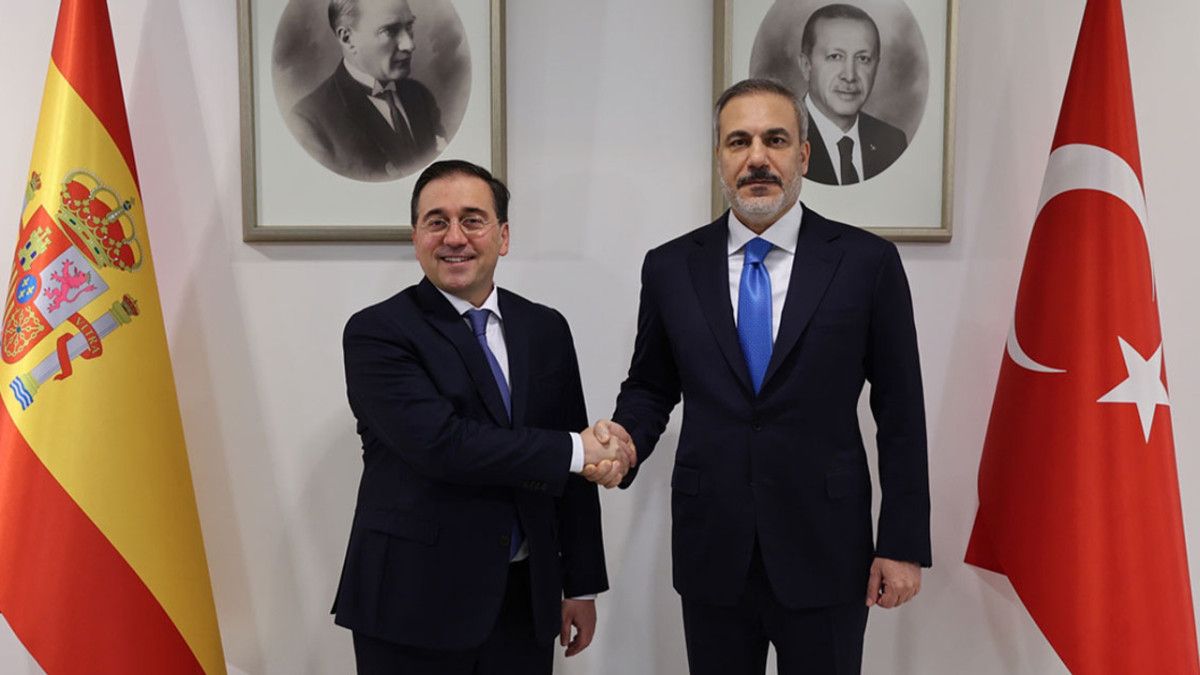 Fidan ve Albares, Gazze’de Ateşkes Üzerine Görüşme Gerçekleştirdi