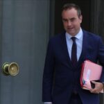 Fransa Başbakanı Ekonomik Bütçe Sorununa Çözüm İçin Vergi Önerdi