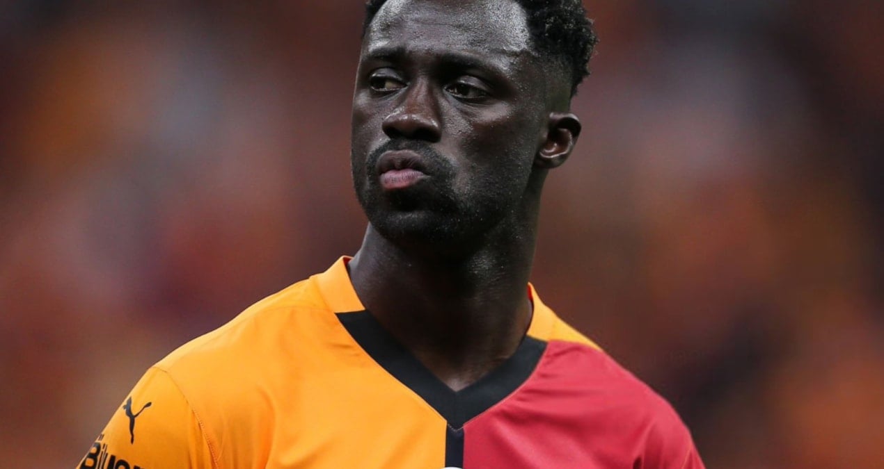 Galatasaray'da Davinson Sanchez cezalı duruma düştü