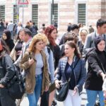 Gençlerin İşsizlikle Mücadelede Aile Baskıları ve Gelecek Endişeleri