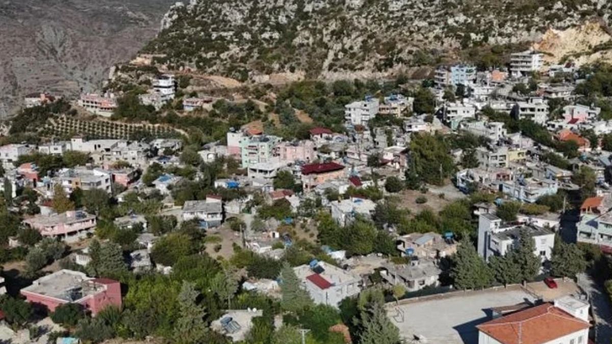 Gözene Mahallesi'nde Herkesin Soyadı Dadük