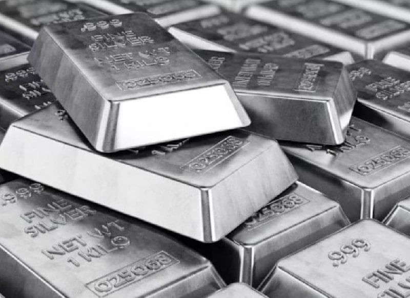Gümüş fiyatları, ABD'deki hükümet kapanması sonrası tarihi zirveleri zorluyor