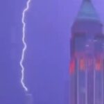 İstanbul Finans Merkezi’ne Yıldırım Düştü, O Anlar Kameraya Yansıdı