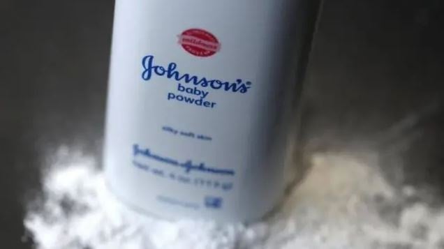 Johnson & Johnson, Bebek Pudrası Davasında Suçlu Bulundu ve 966 Milyon Dolar Tazminat Ödeyecek