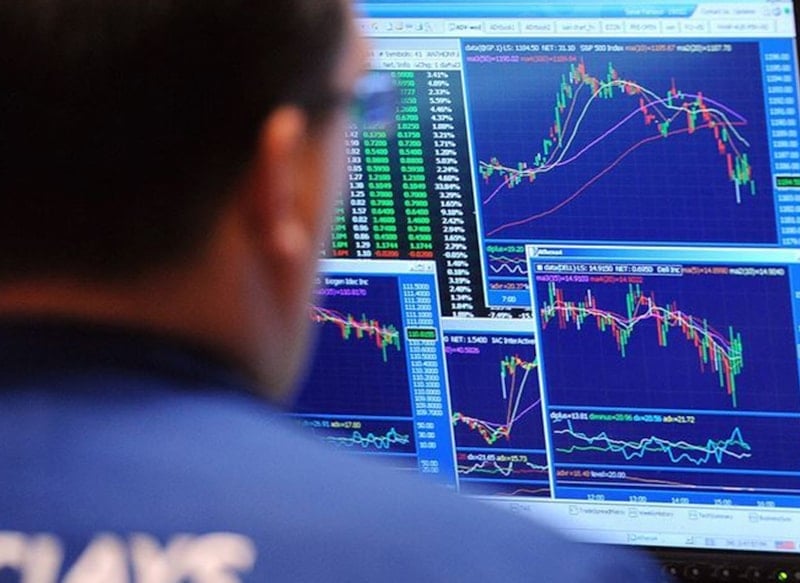 Küresel Piyasalarda Bir Belirsizlik Süreci: Fed Başkanı Powell'ın Açıklamaları ve ABD Hükümetinin Geleceği Bekleniyor