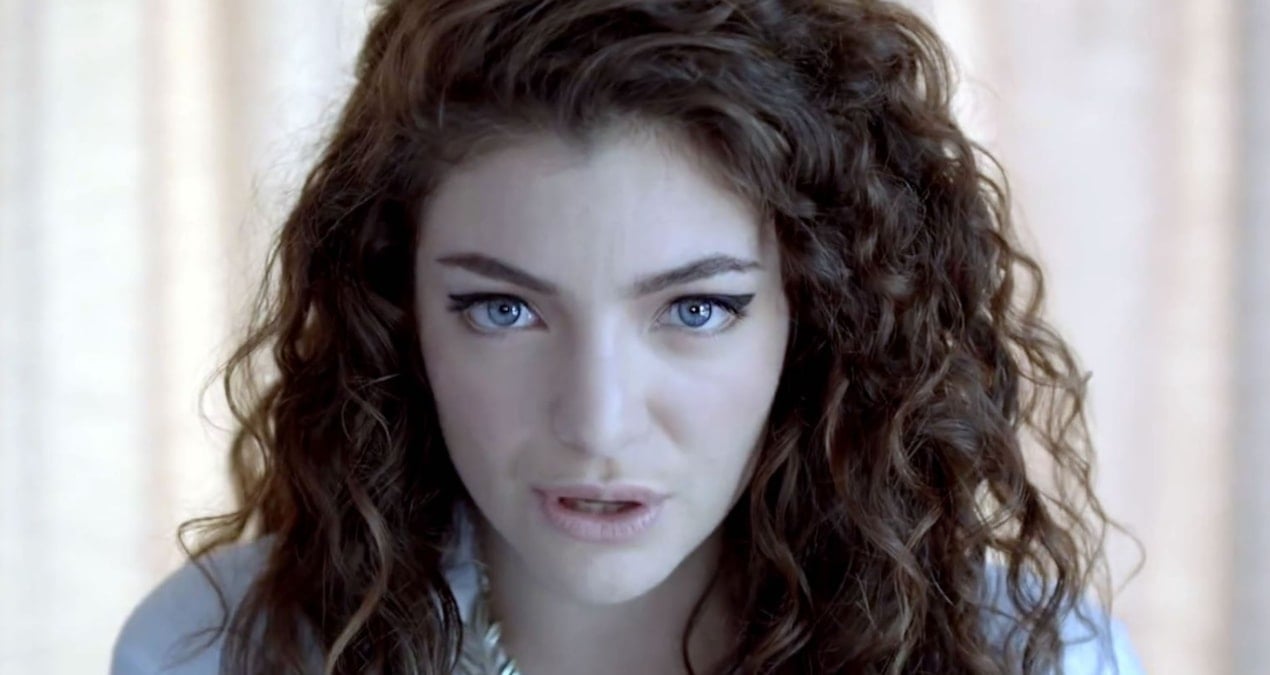 Lorde'un Konserinde 'Özgür Filistin' Diyerek Şarkıları Apple Music'ten Kaldırıldı