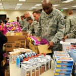 Maaşları Kesilen ABD'li Askerler Gıda Yardımına Başvurmaya Zorlandı