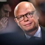 Macron'un İstifası İle Erken Seçim Çağrıları Güçleniyor