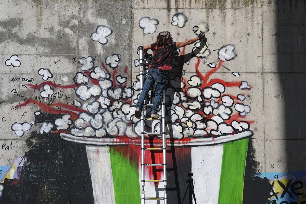 Mural Sanatçısı Axel Mengü'den Gazze'ye Mecazi Destek Çizimi
