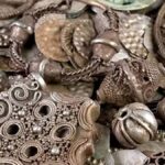 Orta Çağ'dan Kalma 20 Bin Sikkenin Bulunduğu Hazine İsveç'te Keşfedildi