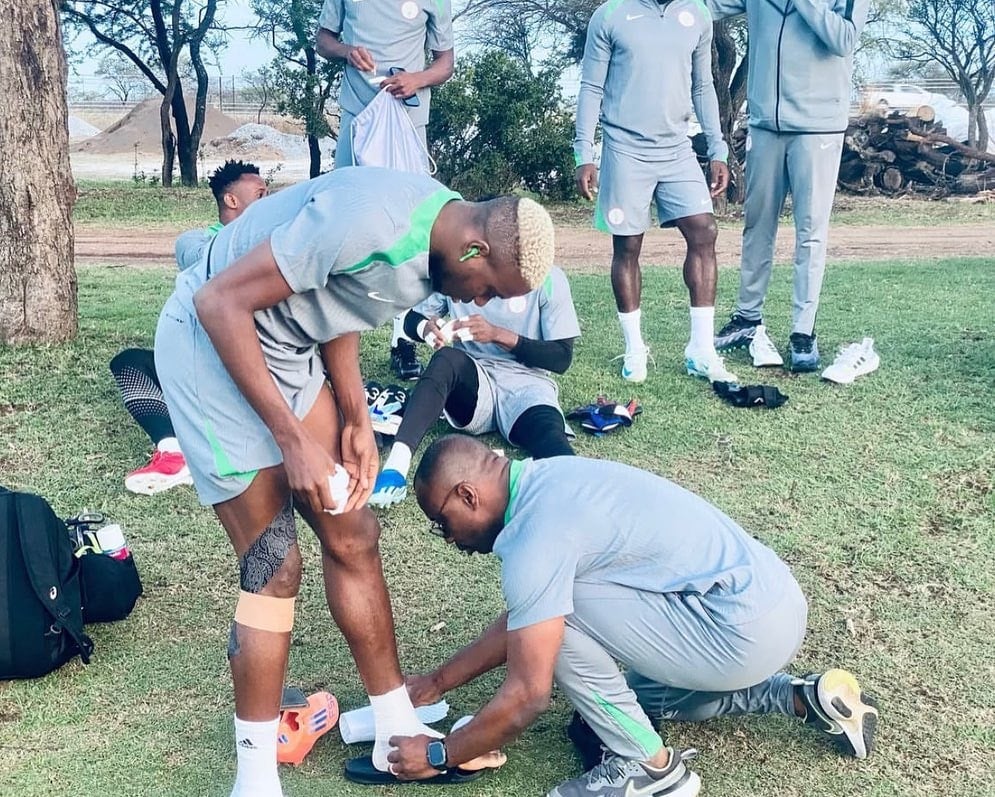 Osimhen'in Dünya Kupası elemeleri öncesi sakatlık durumu Galatasaray taraftarlarını endişelendiriyor