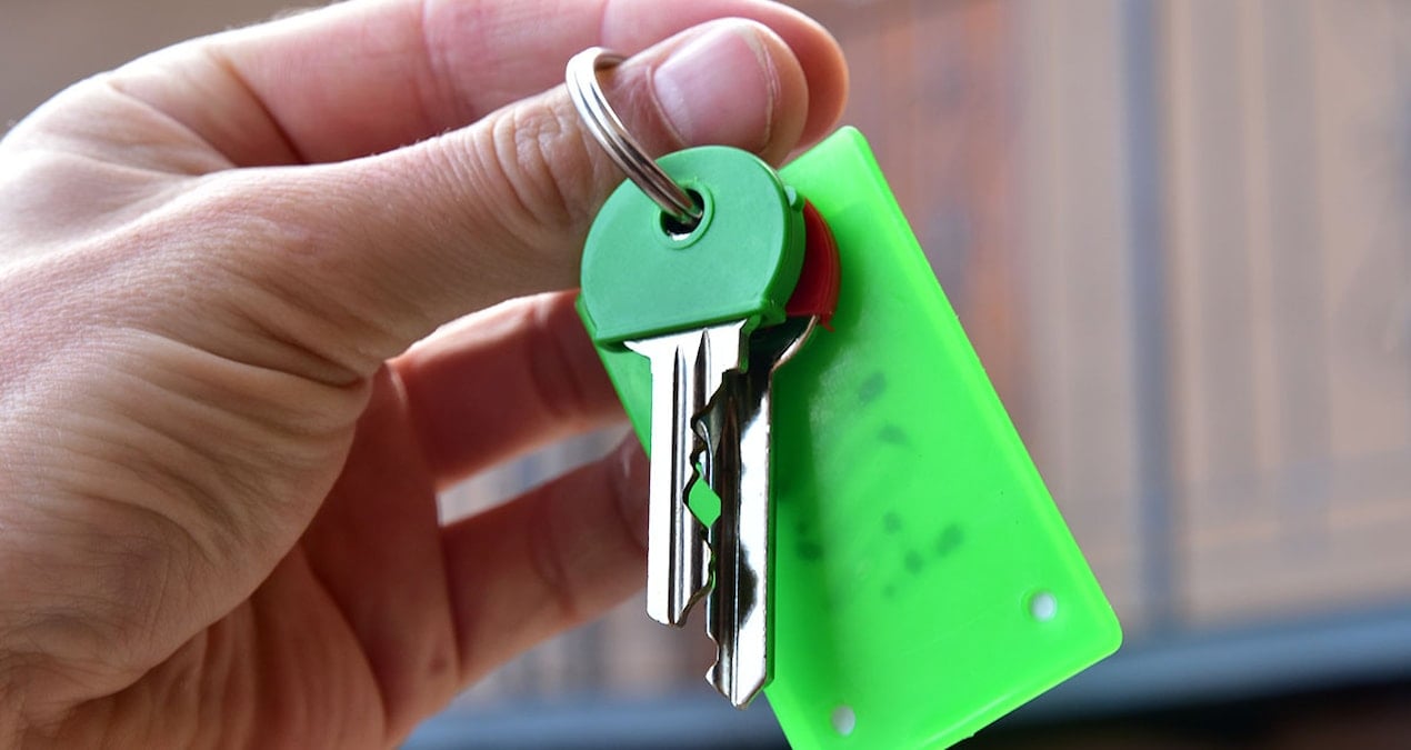 Perth'teki Airbnb'de gizli kamera panik yarattı, aile hemen evi terk etti