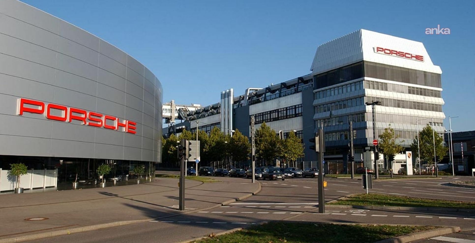 Porsche'nin İşletme Kârı Dramatik Şekilde D düştü, Stratejik Dönüşüm Sürecinde Zararlar Kaydedildi
