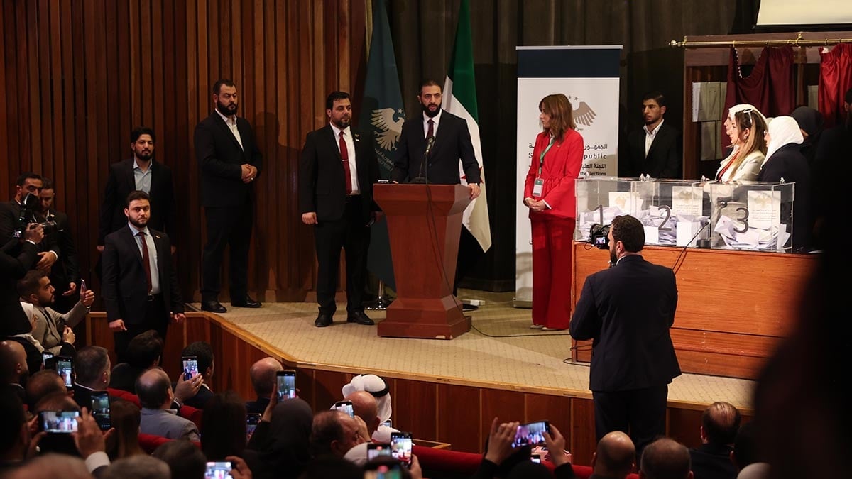 Suriye'de Esad sonrası ilk seçimler güvenlik endişeleri nedeniyle kısıtlı bölgelerde yapılıyor