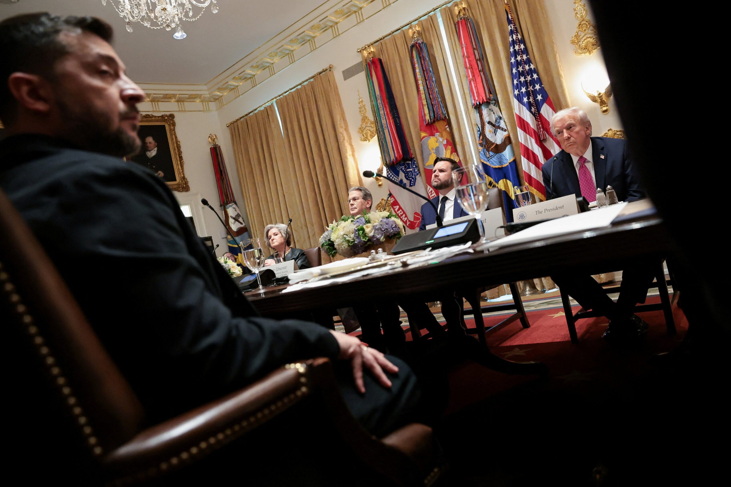 Trump ve Zelenski görüşmesinde gergin anlar yaşandı