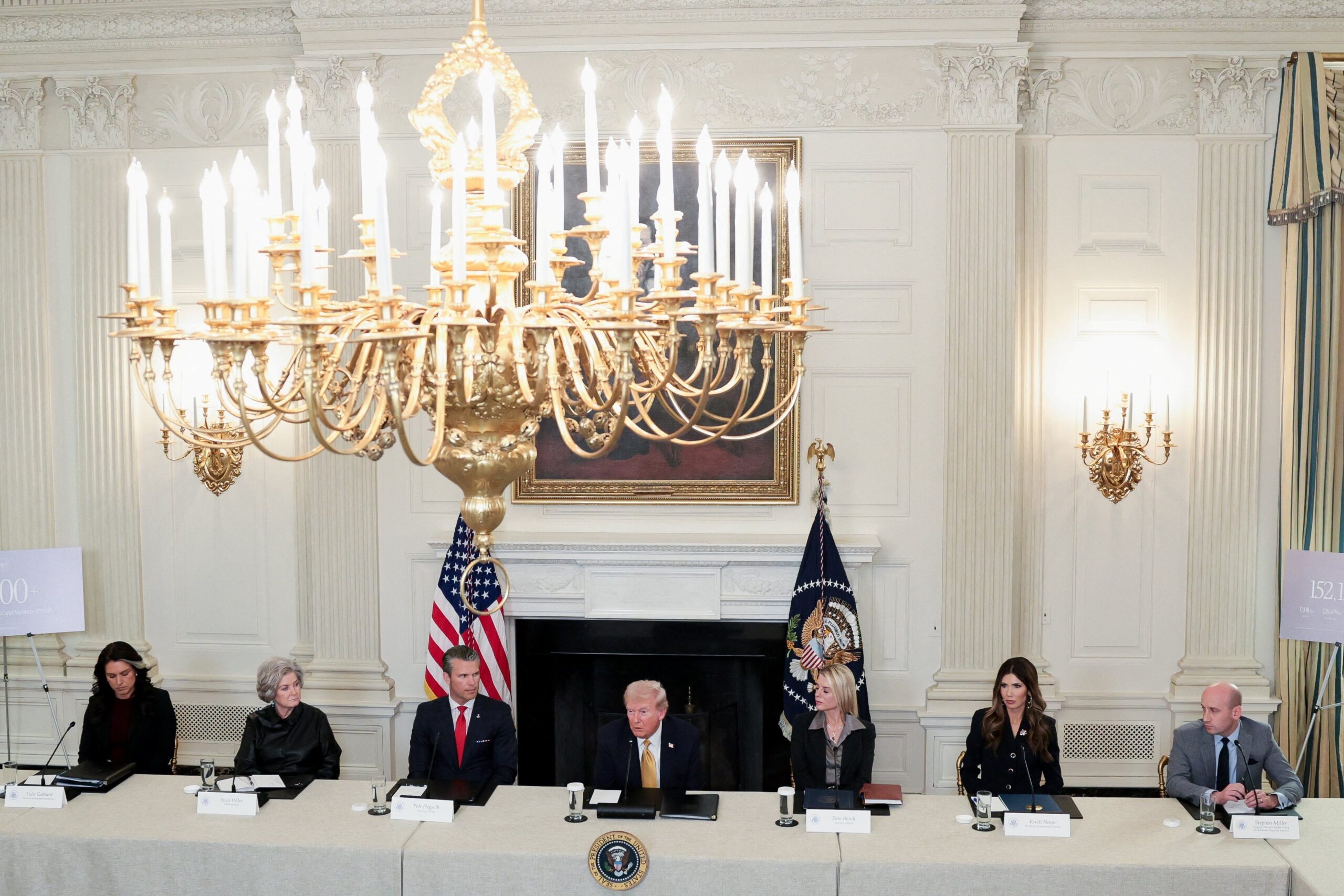 Trump, Venezuela'ya Kara Harekatı Yapmayı Planladıklarını Açıkladı