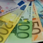 Alman şirketleri Rusya'ya yılda iki milyar dolar ödüyor