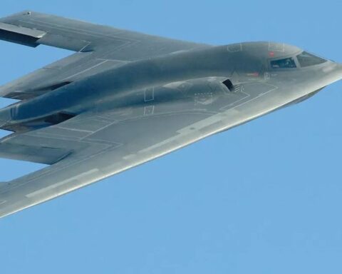 ABD, Yeni B-2 Bombardıman Uçakları Sipariş Etti: İran Operasyonlarına Hazırlık
