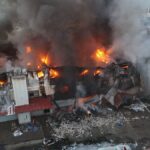 Adana'da hırdavat dükkanında yangın meydana geldi