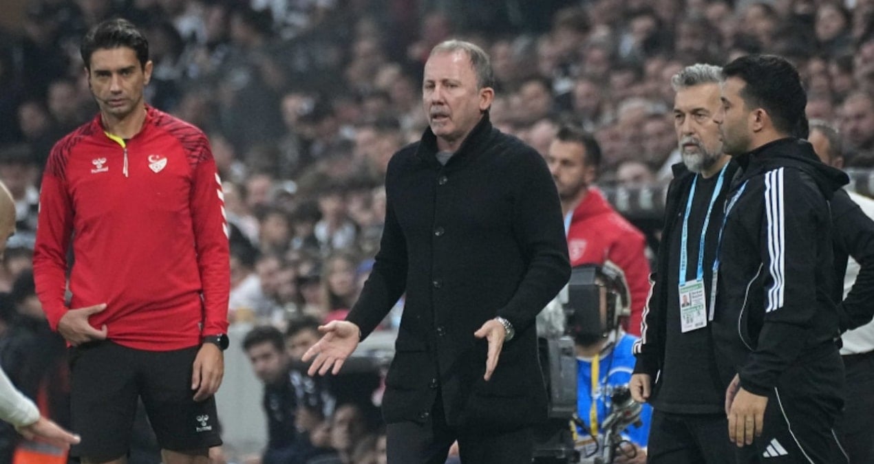 Beşiktaş, Samsunspor ile berabere kalarak puan kaybı yaşadı