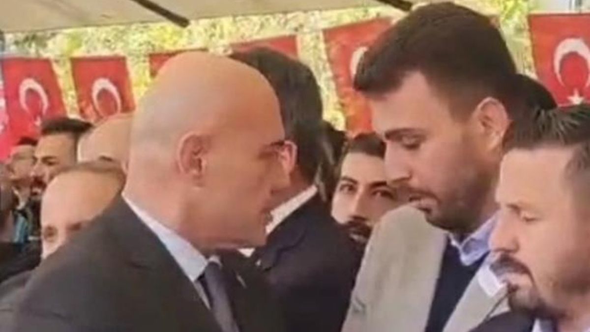 Cenaze Töreninde İYİ Partili Çömez ile AK Partili Öztaylan Arasında Gerginlik Yaşandı