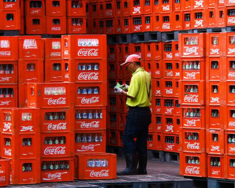 Coca-Cola Fabrikasındaki Baykuş Olayı Üzerine Tepkiler Artıyor