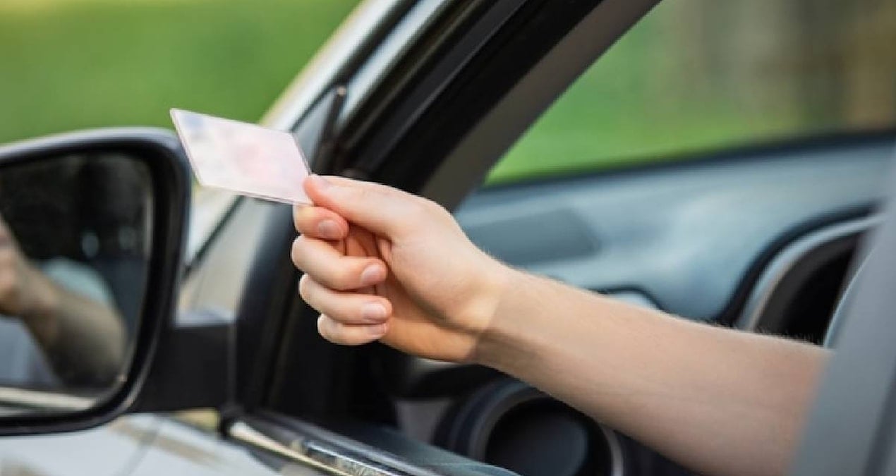 Ehliyet Almanın En Zor Olduğu Ülkelerdeki Uygulamalar ve Maliyetler