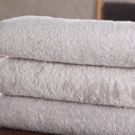 Havluların Nemli Kalması, Bakteri Üremesine Yol Açıyor: Uzmanlardan Uyarılar