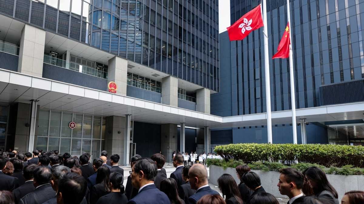 Hong Kong'da 123 Ölüyle Sonuçlanan Yangın İçin Üç Günlük Yas İlan Edildi