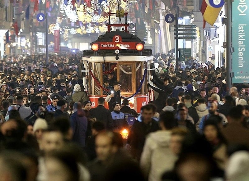 İstanbul'da Ekim Ayında Fiyatı En Çok Artan ve Azalan Ürünler Açıklandı