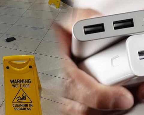 Melbourne Havalimanı'ndaki Qantas Lounge'da Powerbank Patladı, 150 Yolcu Tahliye Edildi