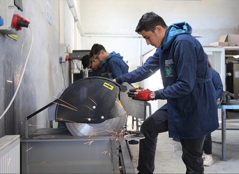 MESEM’de Çocuk İşçilerin Ölümü: Sorumlular Hesap Vermeli