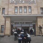 Muş’ta Silahlı Kavgaya Karışan İki Şüpheli Suç Aletiyle Yakalandı