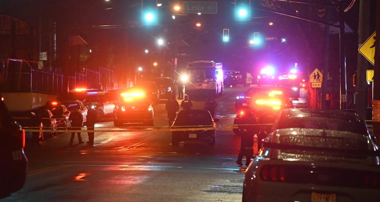 New Jersey'deki silahlı saldırıda çocuk da dahil dört kişi yaşamını yitirdi