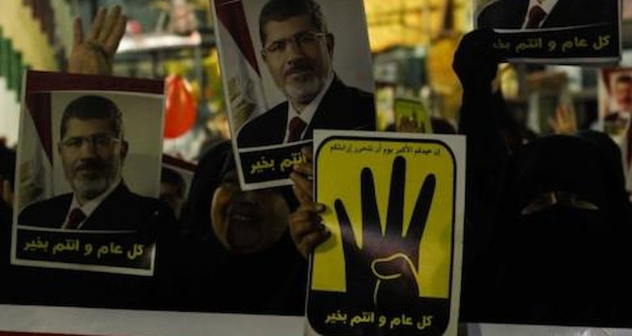 Trump, Müslüman Kardeşler'i Yabancı Terörist Örgüt Olarak İlan Etti